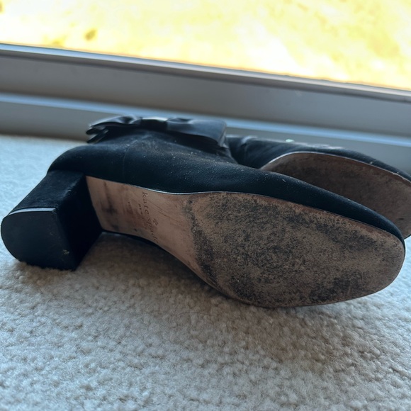 Kate Spade Black Ankle Boots with Bow Accent - Picture 4 of 8